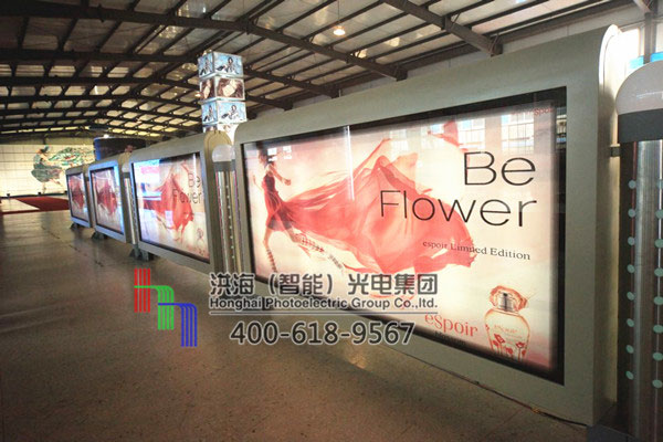 河北滾動(dòng)燈箱30臺 河北滾動(dòng)燈箱30臺